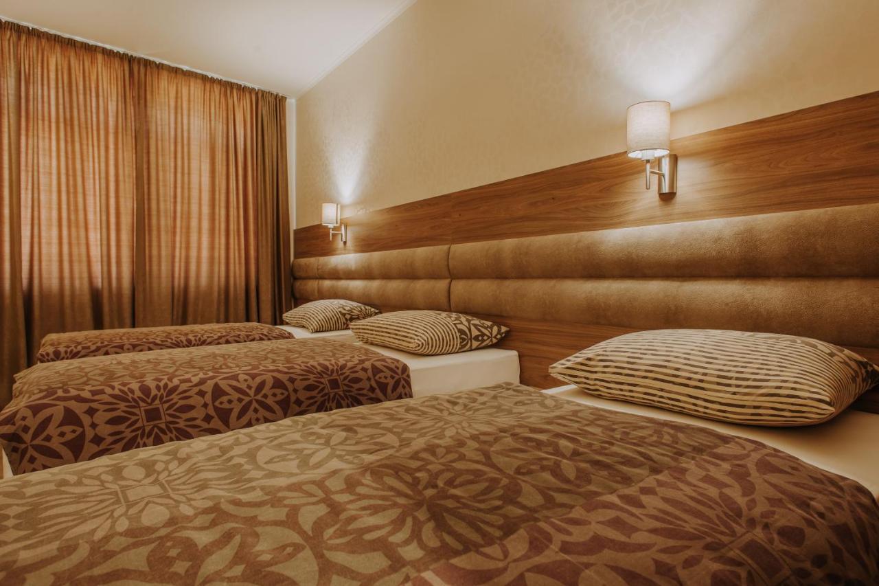 Villa Martini - Apartments & Rooms Vukovar Exterior photo